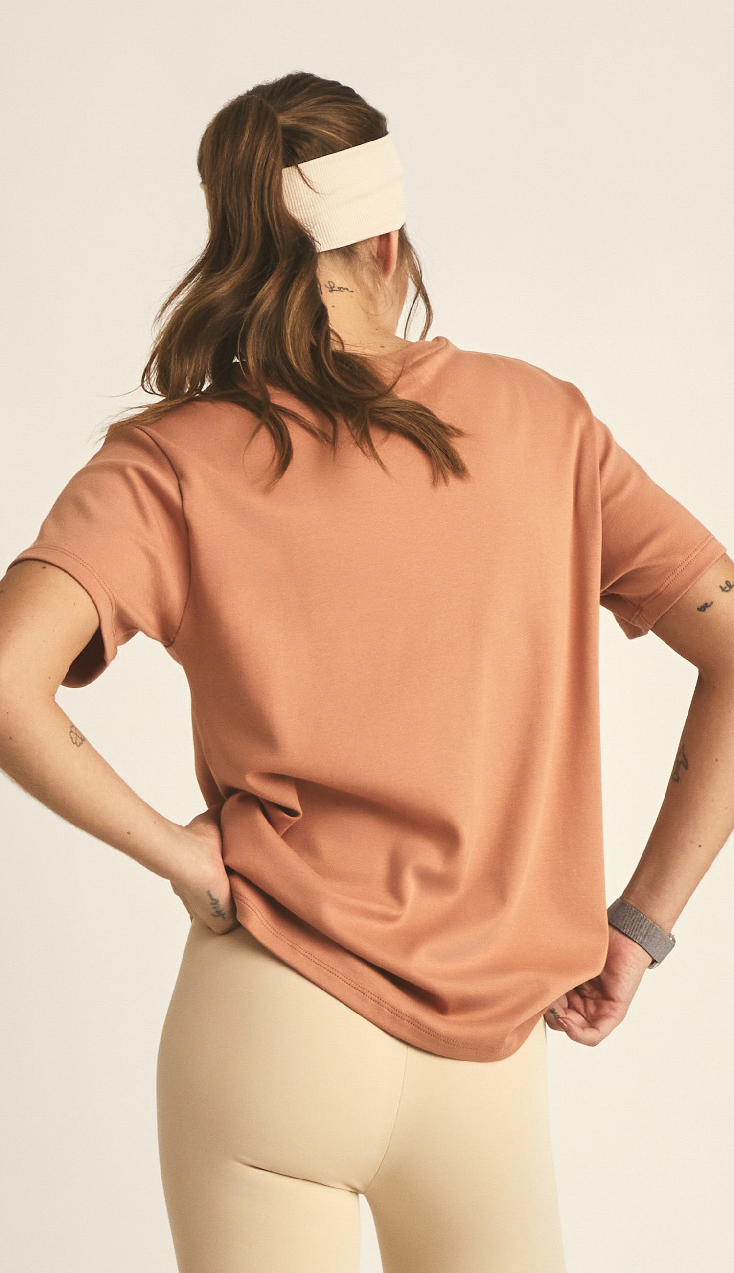 Camiseta color mocha
