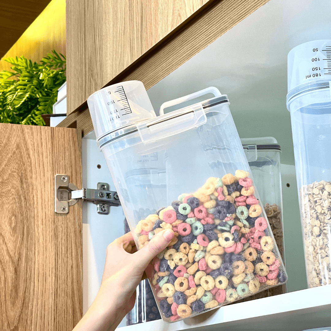 Conjunto de 4 Tarros Herméticos para Alimentos con Taza Medidora de 2,5 Litros