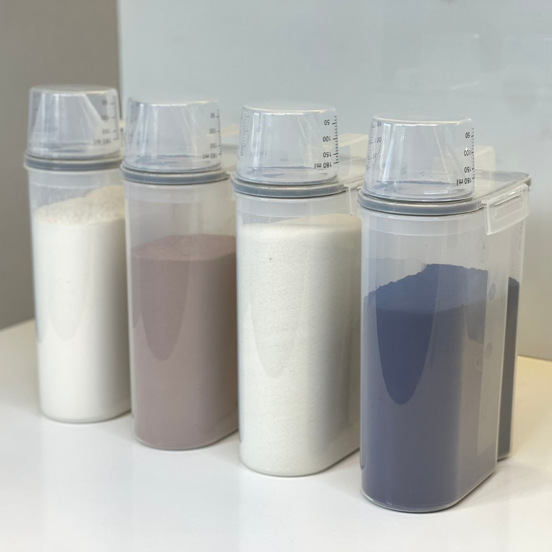 Conjunto de 4 Tarros Herméticos para Alimentos con Taza Medidora de 2,5 Litros