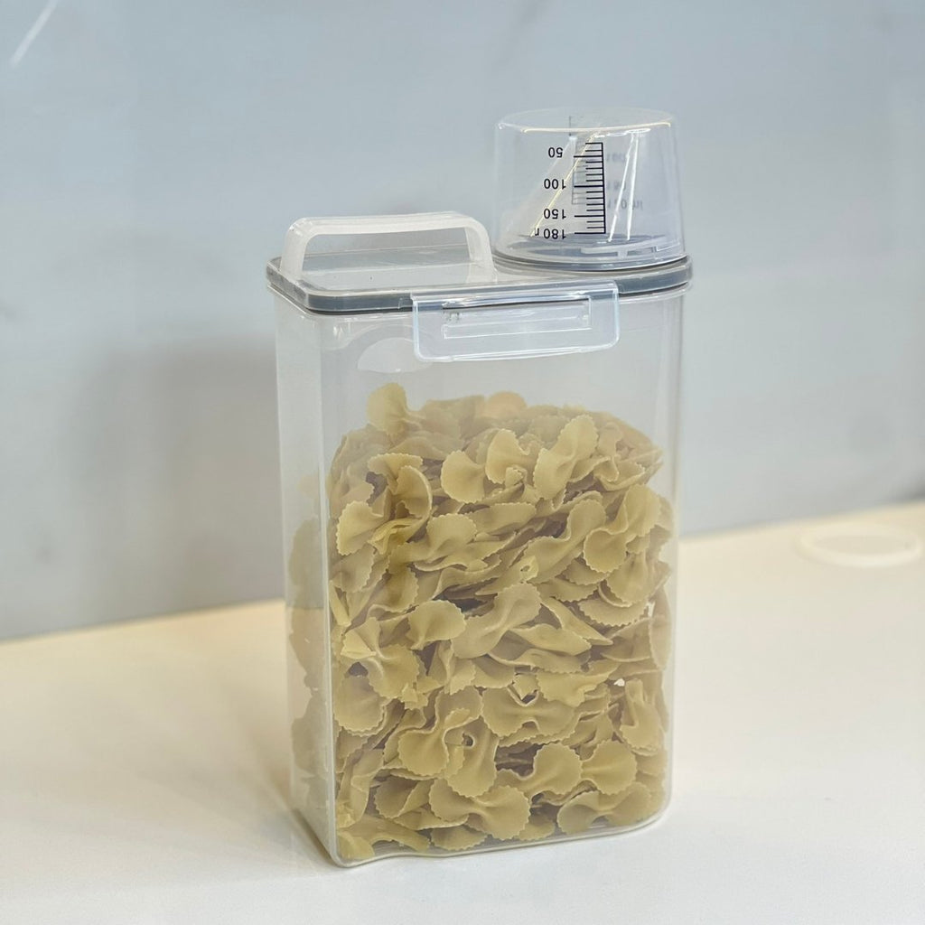 Conjunto de 4 Tarros Herméticos para Alimentos con Taza Medidora de 2,5 Litros