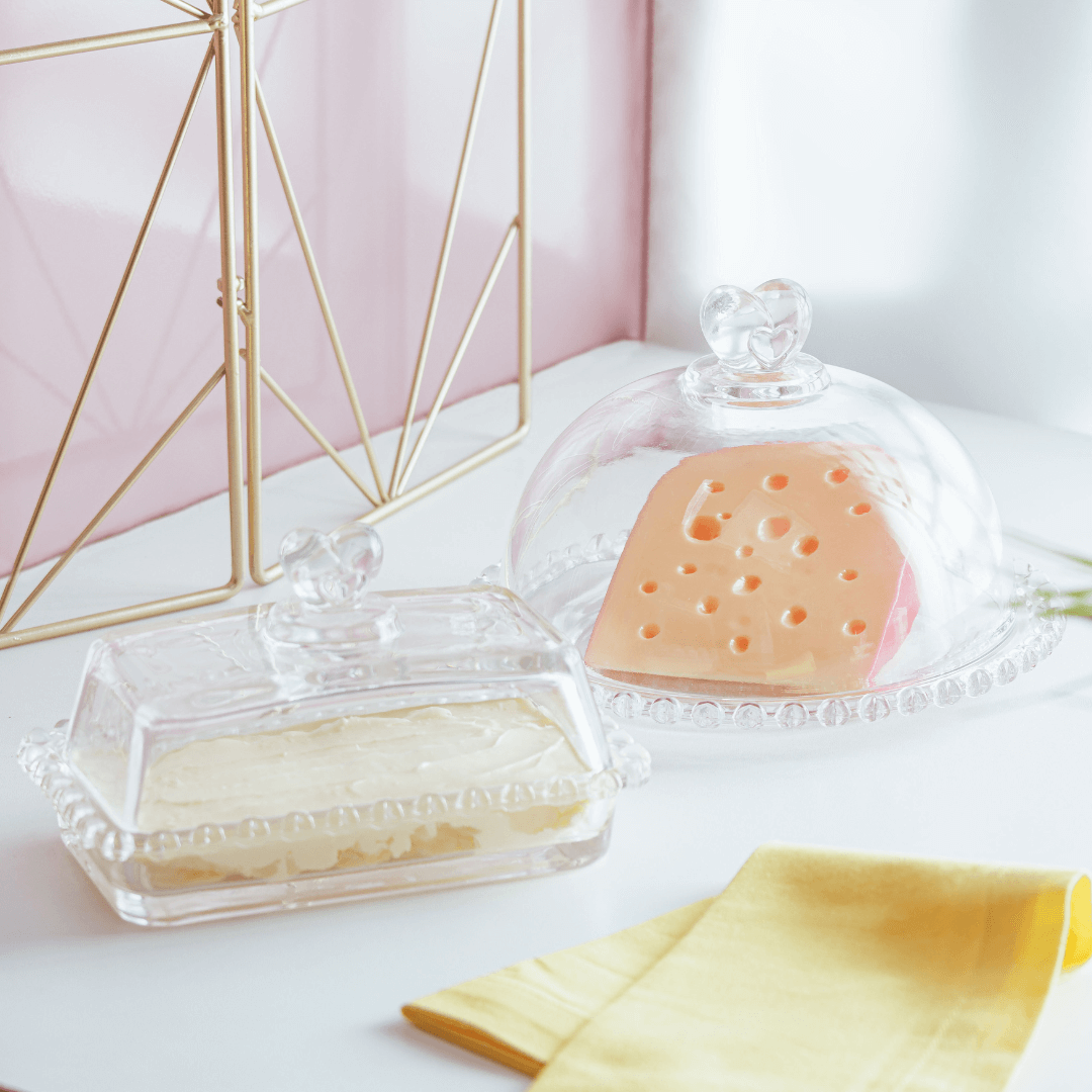 Mantequera de Cristal con Tapa en Forma de Corazón 17cm