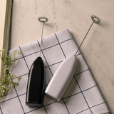 Mezclador Eléctrico Compacto para Bebidas de Acero Inoxidable y Plástico Blanco