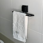 Toallero de Cara con Ventosa de Fijación Fácil en Negro Mate